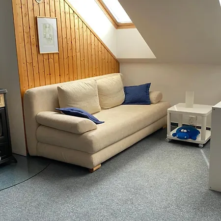 Pod Lesom Apartment *