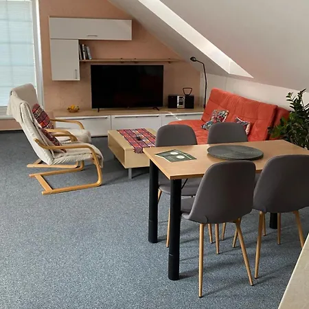 Apartment Pod Lesom *